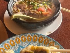 -顺顺小吃(独克宗古城店)