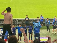 -上海体育场