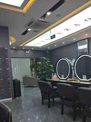 -藤野造型烫染·漂发