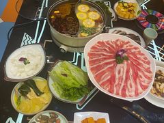 -星璨火吧KTV聚会餐厅(丰庆路店)