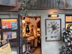 -橡皮书店(翠湖北路店)