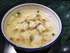 特色鸡肉馄饨-四宜糕团店(南大街店)