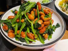 HW果仁菠菜-娄三少春饼·烤鸭(合生汇购物中心店)