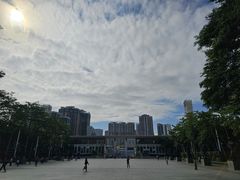 -英雄广场
