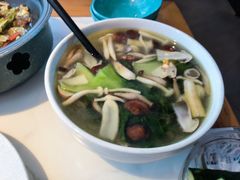 -荷塘秋月·本帮江浙菜(国权路店)