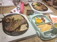 豪小牛-豪客来牛排(重庆金源世纪广场1731店 )