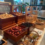 希尔顿自助餐 [加油]