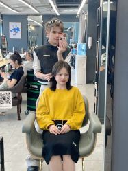 -藤野造型烫发染发