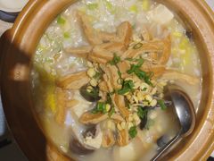 -郑庄脂渣海鲜楼(九水路店)