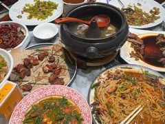 -蔼若春.传承三十年云南菜(金碧公园店)