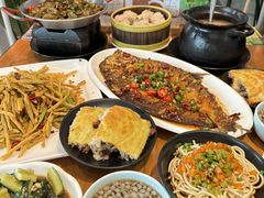 -莲餐厅·湖北菜·潜江小龙虾店(愚园路店)