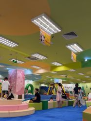 -莫莉幻想儿童乐园(武汉金银潭永旺店)