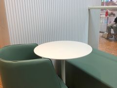 用餐区-奈雪的茶(大连新玛特店)