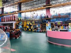 -爱丽丝奇幻乐园