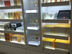 -日上免税店(三径路t3店)