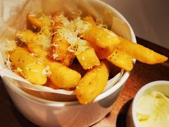 -阿妮叶李(光谷世界城店)