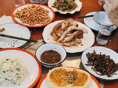 -聚首堂·特色小吃·肘子(什刹海德胜门店)