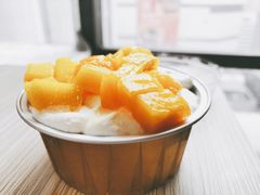 杯子蛋糕-山与蓝·轻糖鲜果蛋糕(勒泰店)