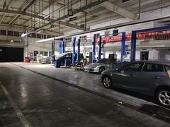 -畅通航行汽车钣金喷漆 无痕修复·局部喷漆