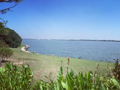 -上海滴水湖皇冠假日酒店