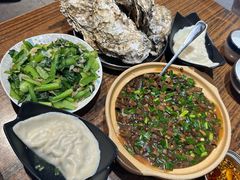 -蚝堡海鲜·威海菜·海肠捞饭·烧烤·亚洲吃蚝公司(幸福门店)