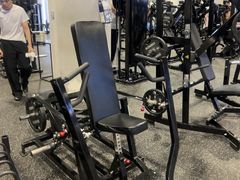 -TMG潮流健身(奥体莲荷里店)