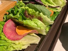 蔬菜拼盘-本家韩国烤肉(青岛万象城店)