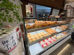 -君之狮子山·轻糖烘焙(松江印象城店)