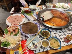 -山悦里 山野·鲜火锅(罗斯福广场店)