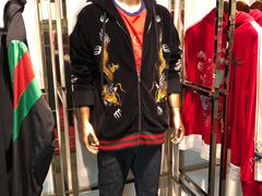 -Gucci(首创奥特莱斯店)