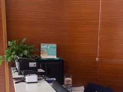 -赫尔森口腔·牙齿种植修复