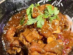 -大富蚝乌东哥饭店·石锅鱼杂·柠檬鸭(革新路店)