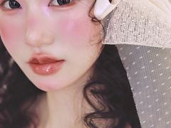 -金夫人化妆摄影职业培训学校