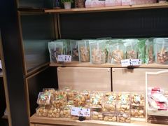 面包甜点陈列柜-仟吉KenGee(银港店)