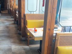 -力力渔港涉外店