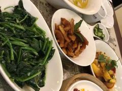 -十二饭点·川菜(北站圆融店)