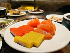 -钱小奴海鲜自助黑金店(杭州滨江龙湖店)