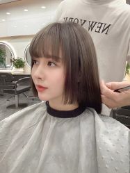 点击看大图 -七分屋LA·烫发·染发·剪发