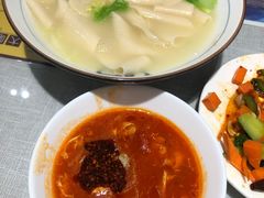 -大嘻咹biangbiang面(历史博物馆店)