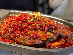 -江边城外烤全鱼(世茂广场店)