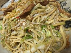 -亮亮面馆(经六路店)