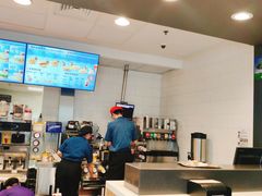 -麦当劳(百联西郊购物中心店)