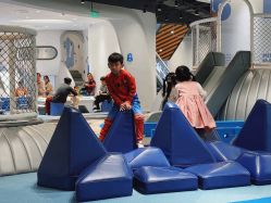 -MINI MARS KIDS CLUB亲子家庭中心(杨浦黄兴店)