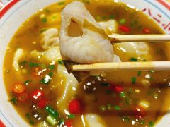 -八二小区抄手(龙湖上城天街店)