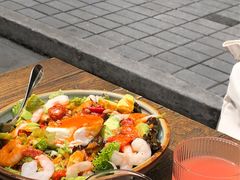 虾仁牛油果沙拉-RAC BAR(安福路店)