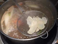 -左庭右院鲜牛肉火锅(南通CBD大有境店)