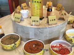 自助调料区-老码头火锅(骡马市店)