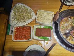 -小小河边鱼(天润城店)