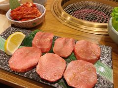 -炼火烤肉店