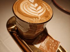 -阿妮叶李(光谷世界城店)